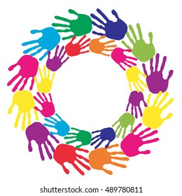 Concepto vectorial o espiral de círculo conceptual de las impresiones coloridas hechas a mano por niños aislados en fondo blanco para pintura, huella de mano, símbolo, personas, identidad, juntos, amistad, juego, diseños divertidos