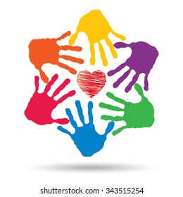 Conceito vetorial ou símbolo conceitual de coração vermelho com a mão humana criança imprime círculo espiral isolado no fundo branco, metáfora para o amor, cuidado, amizade, feliz, família, proteção, romântico ou segurança