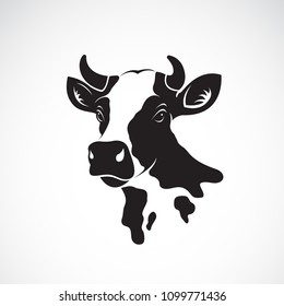 Vector of cow head design on white background, Farm animal, Vector illustration. Easy editable layered vector illustration.