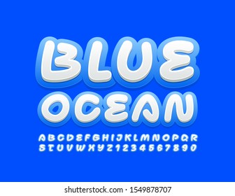 Signo creativo vectorial Océano azul con fuente en mayúsculas. Letras y números de alfabeto azul y blanco
