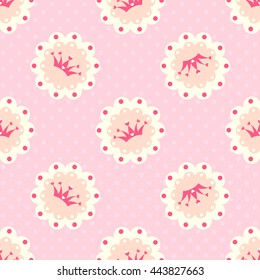 Vector crown seamless pattern with shabby chic style and polka dot
