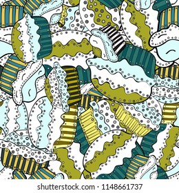 Vector cupcake illustration. Doodle cakes with cream. Vector illustration. Hand drawn cupcakes. Cute birthday pattern on white, yellow and neutral.