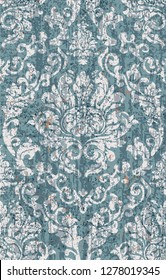 Vector damask seamless pattern background. Classical luxury old fashioned damask ornament, royal victorian seamless texture for wallpapers, textile, wrapping. Exquisite floral baroque template.