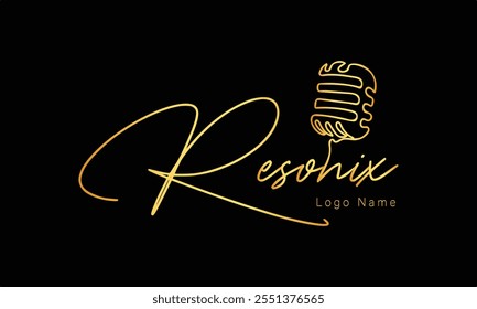 Vector de diseño de música clave de agudos con micrófono elemento de logotipo para estudio de grabación de sonido, curso vocal, compositor, cantante karaoke música diseño de logotipo