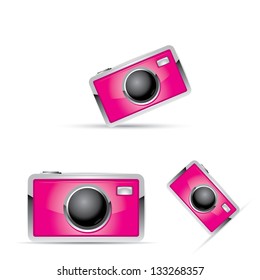 vector digital pink photo camera icon. lens icon. photo sign. portfolio icon. symbol of photographer.