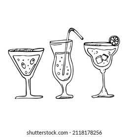 Equipo de doodle vectorial de cócteles y bebidas alcohólicas. cola de cócteles tropicales y zumo de verano