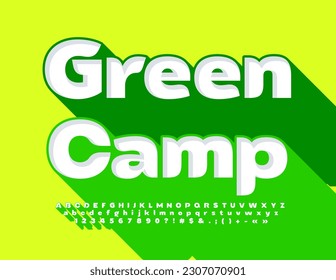 Campamento Verde con afiches ecológicos para vectores. Fuente creativa brillante. Alfabeto 3D moderno con gran sombra.