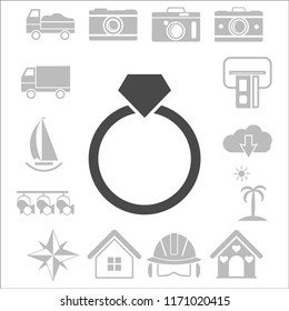 Vector Engagement Ring icon