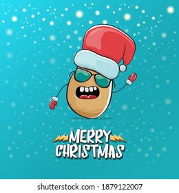 vectorial funky caricatura tierno café sonriente santa claus potato con sombrero de santa roja y caricatura alegre navidad texto aislado en fondo azul con nieve. personaje infantil de navidad con hongos vegetales