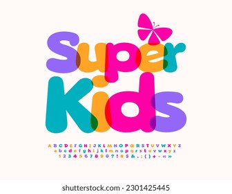 Vector divertido Emblem Super Kids. Fuente de acuarela brillante. Letras y números de alfabeto creativos