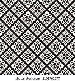 Vector geometric ornament. Damask seamless pattern. Ornamental texture in traditional oriental style. Abstract monochrome background with flower shapes, carved grid, lattice. Black and white design
