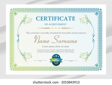Plantilla de certificado verde y azul del vector