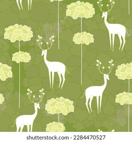 Patrón transparente verde vectorial: Venado En Bloom. Delante de un fondo lleno de flores y flores, hay un venado blanco tímido que está elegantemente parado entre árboles floridos. Parte de la colección Árbol de flores.