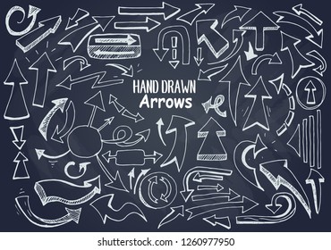 vector Hand draw Arrows.Doodle sketchy chalkboard arrows set. Business design element.