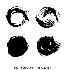 Vector hand drawn circles. Grunge ink brush strokes set on a white background