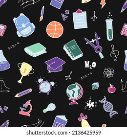 Dibujo manual de vectores conjunto de objetos escolares y símbolos. Patrón transparente