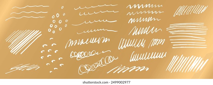 Vector dibujado a mano rasguños falsos de la firma para el rasguño de la lotería y ganar el diseño de los boletos. Elementos de tarjetas de juego de casino Grungy. Texturas blancas del garabato de la pluma aisladas en el fondo dorado brillante