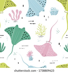 Vector hand-drawn colored childish seamless repeating simple flat pattern with stingrays in scandinavian style on a white background. Cute baby animals. Pattern for kids with stingrays. Sea. Ocean.
