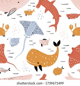 Vector hand-drawn colored childish seamless repeating simple flat pattern with stingray, whale, crab,shark, fishes in scandinavian style on a white background. Cute baby animals. Sea. Ocean.
