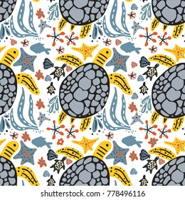  Vector handdrawn sea seamless pattern with various marine animals. Ornate summer illustration wiht sea turtles.
