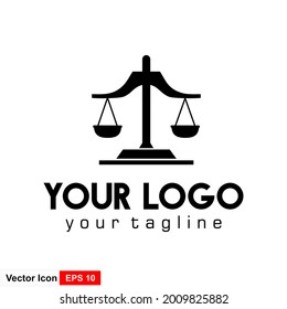 Un icono vector de la justicia escala. Diseño plano.