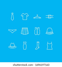 Ilustración vectorial de 12 iconos de vestimenta estilo línea. Conjunto editable de ropa interior, percha, calcetines y otros elementos de icono.