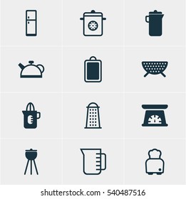 Vector Illustration Of 12 Restaurant Icons. Editable Pack Of Chopping Desk, Carafe, Sieve And Other Elements.