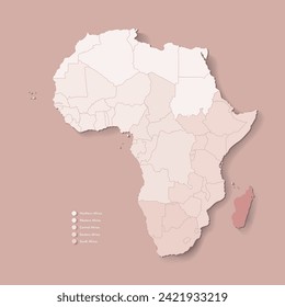 Ilustración vectorial con continente africano con fronteras de todos los estados y país marcado Madagascar. Mapa político de colores marrones con regiones occidentales, del sur y otras. Fondo beige