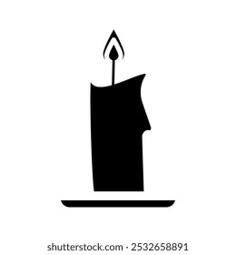 Ilustración vectorial de candelero negro con vela ardiente. sobre fondo blanco