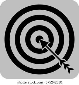Vector Illustration of Black Target with Arrow Icon in black