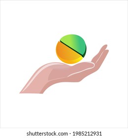Ilustración vectorial de una píldora conceptual sobre la palma de una persona en forma de seguridad y protección sobre un fondo blanco aislado
