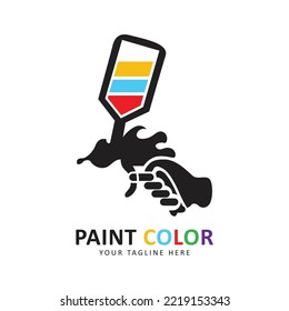 ilustración vectorial de una mano sosteniendo una pistola de aerosol para pintura, diseño de logotipo. Pintura de auto a través de un pulverizador de pintura.