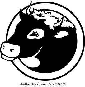 Vector illustration of head cow black and white