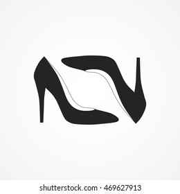 Vector illustration of high heel shoes. shoes icon