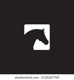 Ilustración vectorial de la cabeza de un caballo sobre un fondo negro
