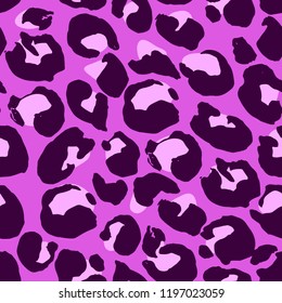 Vector illustration leopard print seamless pattern. Violet hand drawn background.