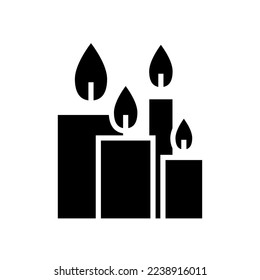 Vektorgrafik. Zeilenstreichsymbole. Feiertagssymbole. Fröhliche Weihnachten und Glückliches Neues Jahr Symbole Set. Bearbeitbare Vektorgrafiken.