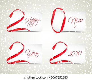 Ilustración vectorial del Año Nuevo 2022 hecha de cintas rojas con tarjetas de papel y nevada