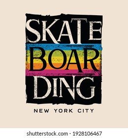 Ilustración vectorial sobre el tema del skateboarding y el skateboard en la ciudad de Nueva York. Diseño de época. Borde de fondo. Tipografía deportiva, gráficos para camisetas, afiche, impresión, postal