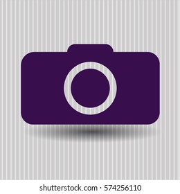 Ilustración vectorial del icono de la cámara fotográfica en violeta