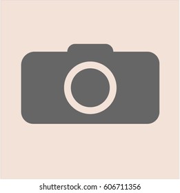Vector illustration of Photo camera vector icon in gray
