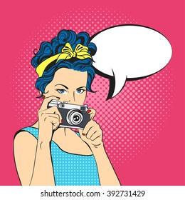 Vector illustration of pop art beautiful young woman and empty speech bubble. Retro Style. Photographer / Woman holding photographic camera.