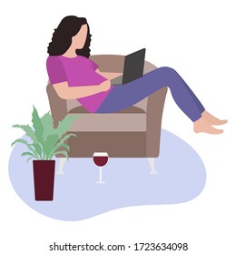 Ilustración vectorial El trabajo remoto Chica, hablando en chat, juega, ve una película en una laptop. Coronavirus Quarantine COVID-19 Entretenimiento en casa concepto de estudio independiente. Diseño para web, impresión