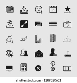 Vector illustration of social media and network icon set, EPS10.