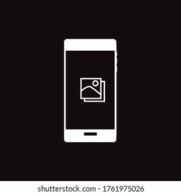 Imagen vectorial. Icono de un teléfono móvil con la aplicación de galería.
