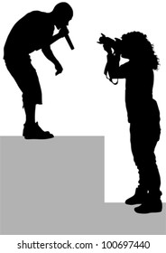 Imagen vectorial de jóvenes fotógrafos con equipo en el trabajo