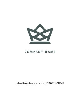 Vector imperial luxury crown logo design. Line art ornate symbol. Vintage premium king, queen vector sign. Emblem luxury beauty spa, cosmetics, jewelry, hotel, restaurant. Wedding elegant outline icon