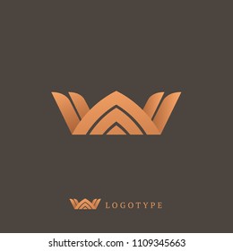 Vector imperial luxury crown logo design. Line art gold ornate symbol. Vintage premium king, queen vector sign. Emblem luxury beauty spa, cosmetics, jewelry, hotel, restaurant. Elegant queen icon.