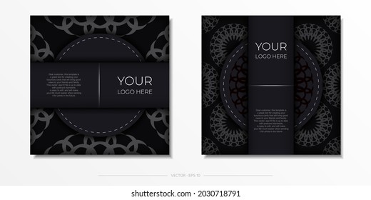 Tarjeta de invitación vectorial con patrones vintage.Elegante listo para imprimir el diseño de postales en color negro con grises de lujo