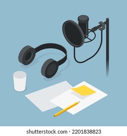 Ilustración de grabación de voz isométrica vectorial. Equipo de grabación de sonido - micrófono de estudio con soporte, auriculares, papeles, lápiz, nota adhesiva y gafas. El concepto de canto y producción de canciones.